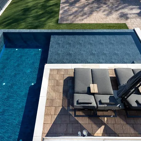 Porta Iv - Infinity Pool Bbq Luxury * Balatonalmádi